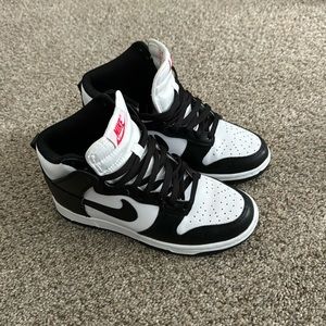 Nike dunk high panda